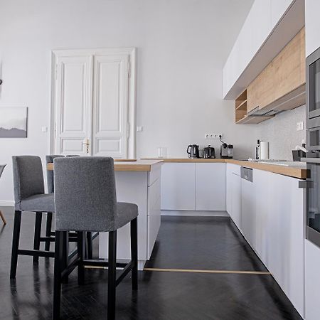 City Center Industrial Residence Будапеща Екстериор снимка